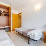 Charming With Pool And 2 Bedrooms Apartamento