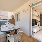 Charming With Pool And 2 Bedrooms