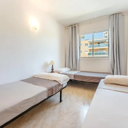 Charming With Pool And 2 Bedrooms *