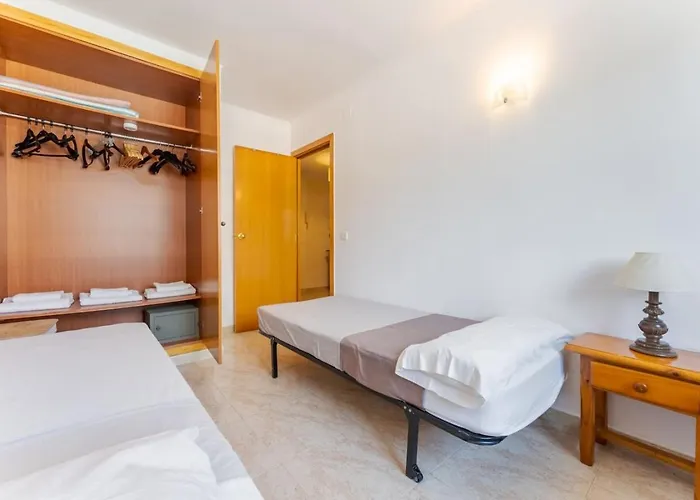 Charming With Pool And 2 Bedrooms Daire